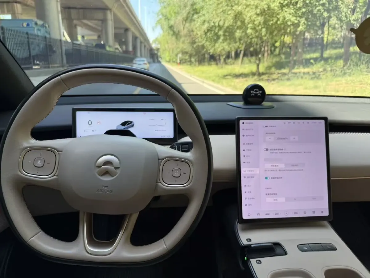 2022 JunTian HeiWuShi Youth 2.0T 203HP L4 6AT,autocango,china used car exporter,china ev exporter,chinese used car exporter,chinese used ev exporter