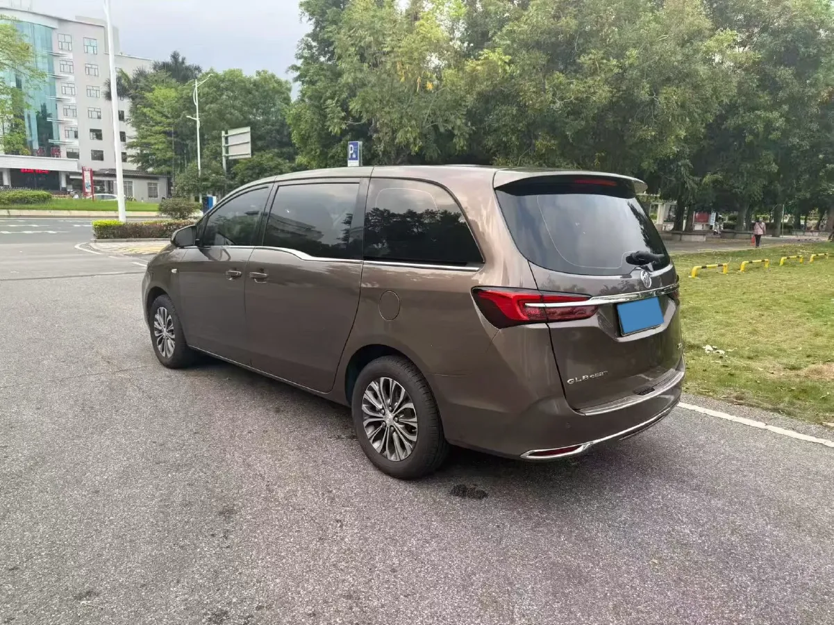 2022 Buick GL8 2.0T 237HP L4 9AT,autocango,china used car exporter,china ev exporter,chinese used car exporter,chinese used ev exporter