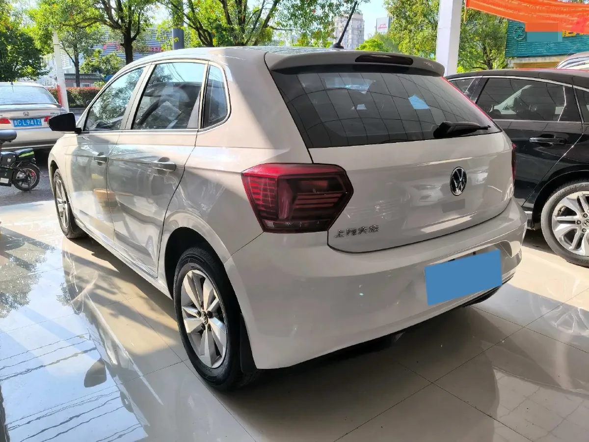 2023 Volkswagen Polo 1.5L 113HP L4 6AT,autocango,china used car exporter,china ev exporter,chinese used car exporter,chinese used ev exporter