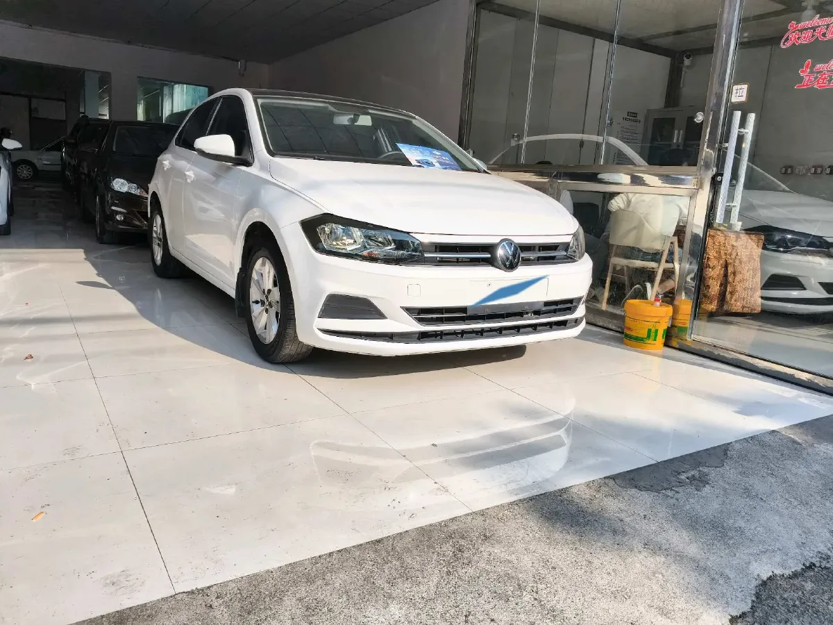 2023 Volkswagen Polo 1.5L 113HP L4 6AT,autocango,china used car exporter,china ev exporter,chinese used car exporter,chinese used ev exporter