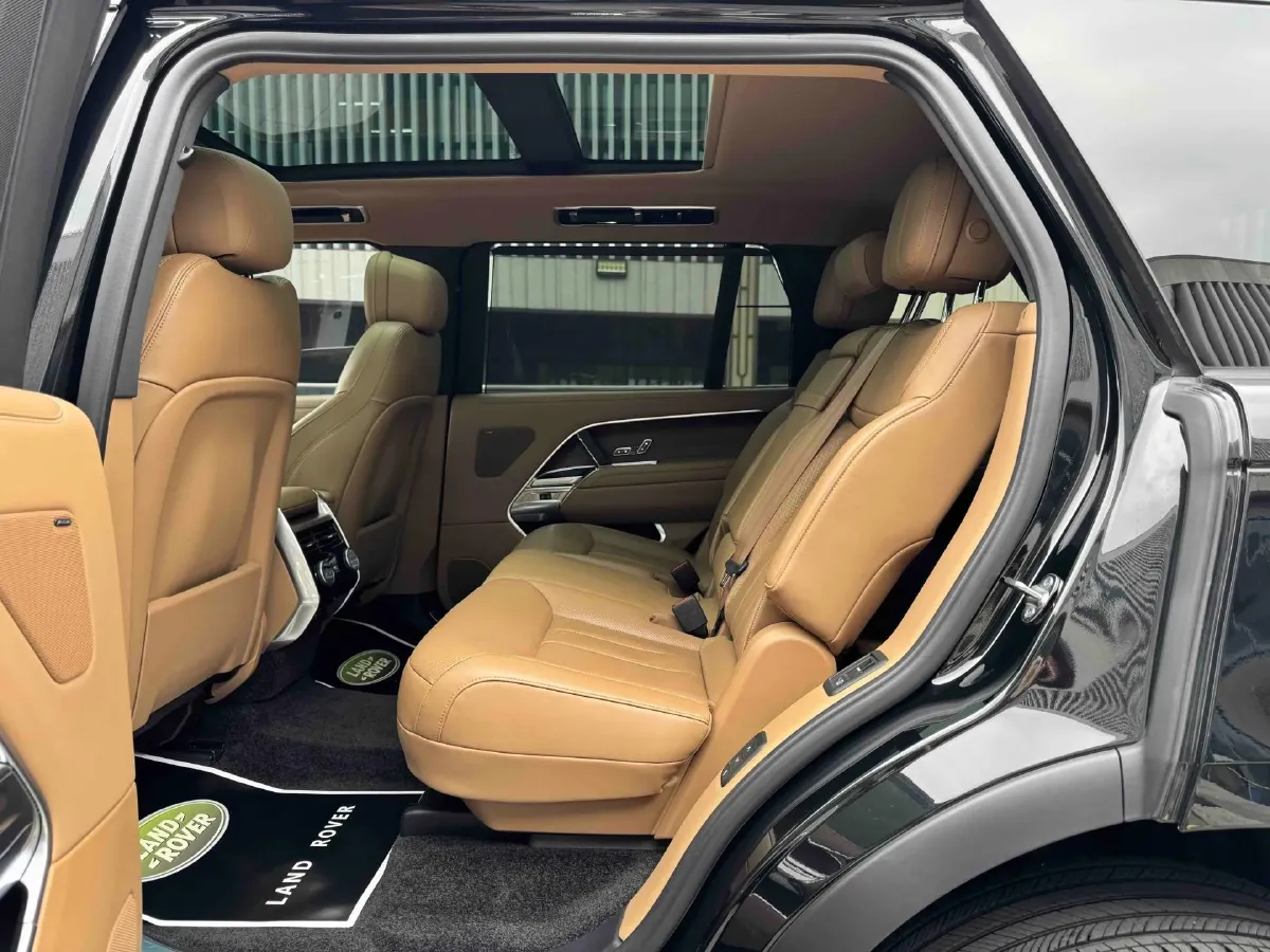 2024 Land Rover Range Rover 3.0T 400HP L6 8AT,autocango,china used car exporter,china ev exporter,chinese used car exporter,chinese used ev exporter