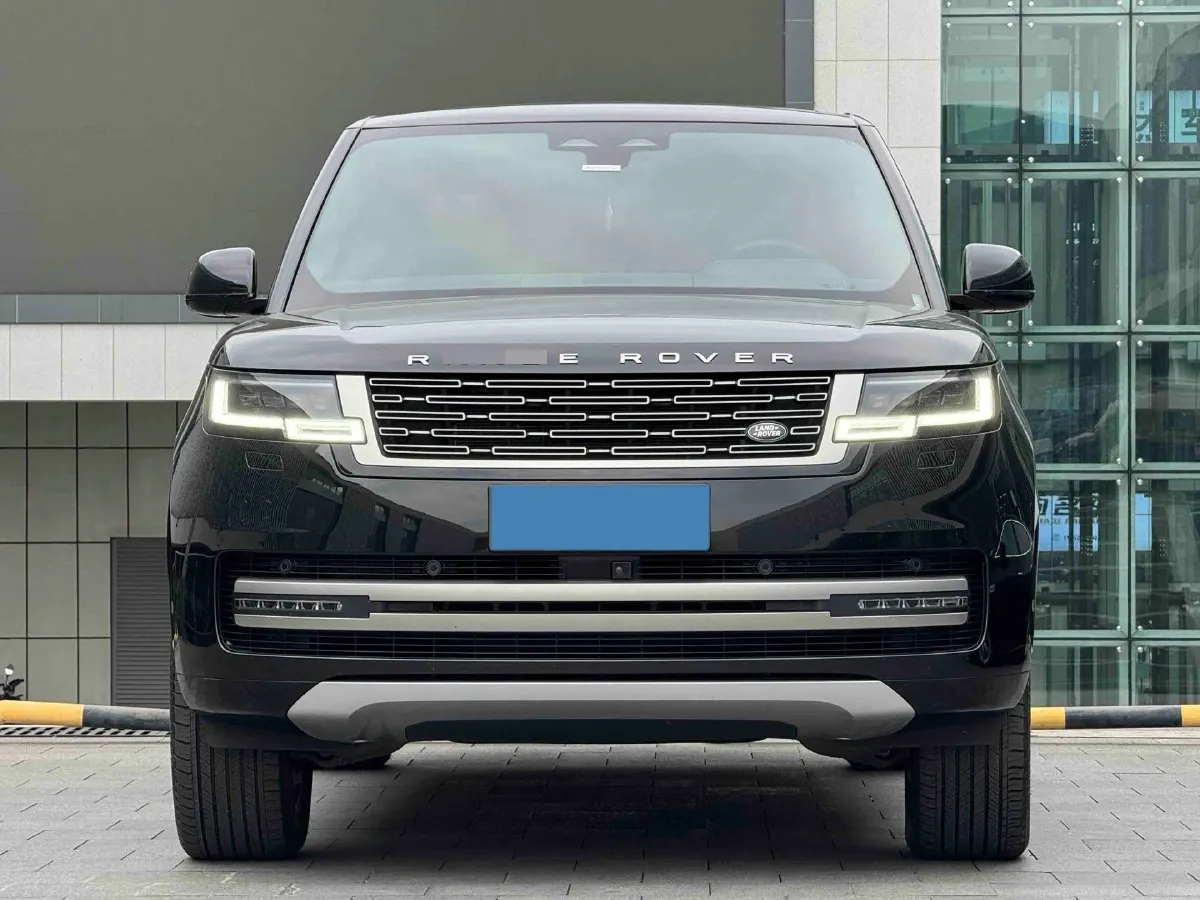 2024 Land Rover Range Rover 3.0T 400HP L6 8AT,autocango,china used car exporter,china ev exporter,chinese used car exporter,chinese used ev exporter