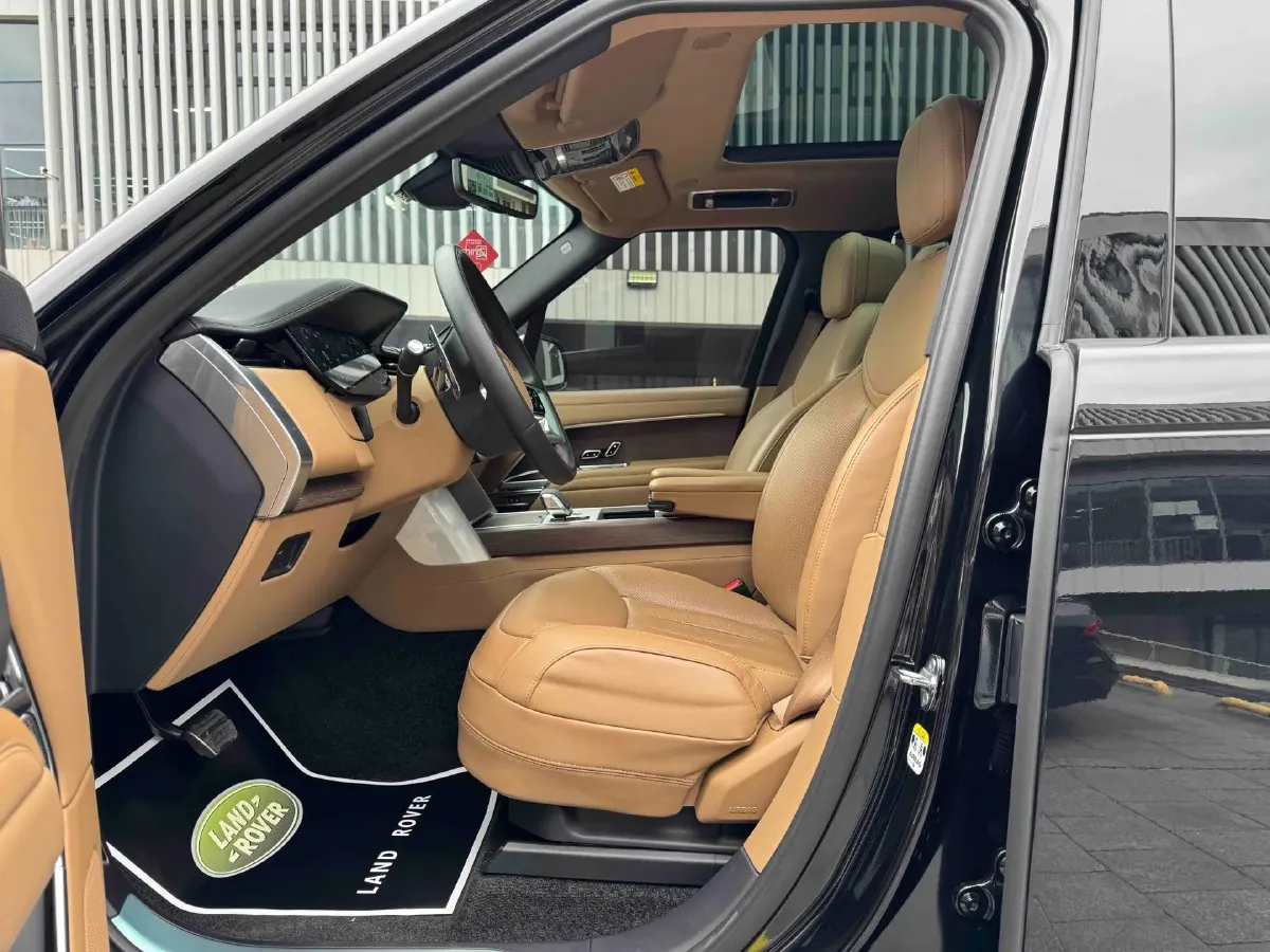 2024 Land Rover Range Rover 3.0T 400HP L6 8AT,autocango,china used car exporter,china ev exporter,chinese used car exporter,chinese used ev exporter