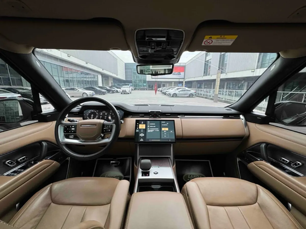 2024 Land Rover Range Rover 3.0T 400HP L6 8AT,autocango,china used car exporter,china ev exporter,chinese used car exporter,chinese used ev exporter