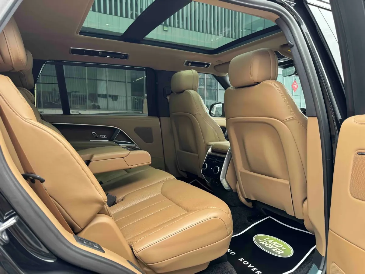 2024 Land Rover Range Rover 3.0T 400HP L6 8AT,autocango,china used car exporter,china ev exporter,chinese used car exporter,chinese used ev exporter