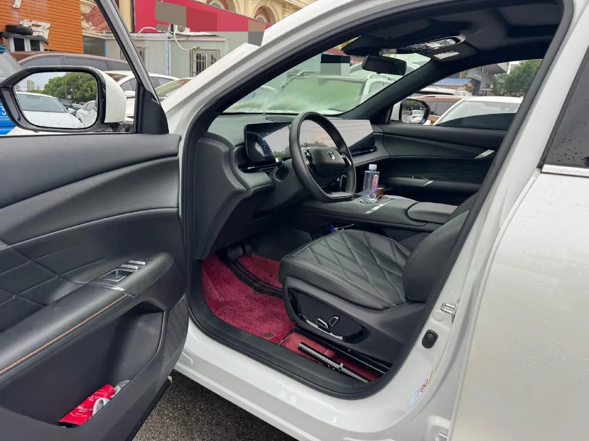 2025 ChangAn CS75 Plus 2.0T 233HP L4 8AT,autocango,china used car exporter,china ev exporter,chinese used car exporter,chinese used ev exporter