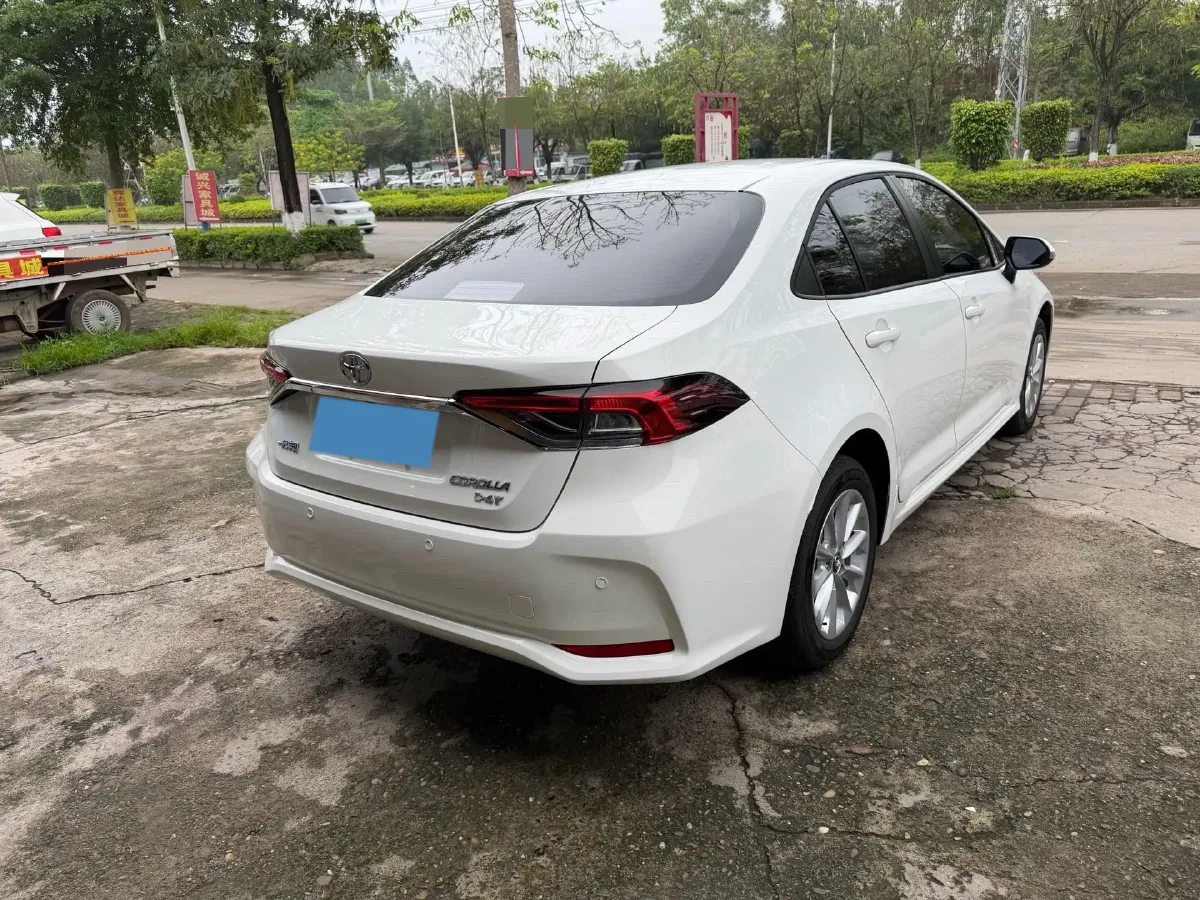 2021 Toyota Corolla 1.2T 116HP L4 CVT,autocango,china used car exporter,china ev exporter,chinese used car exporter,chinese used ev exporter