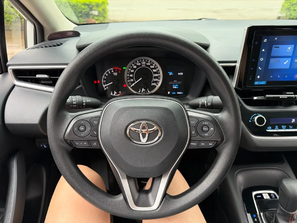 2021 Toyota Corolla 1.2T 116HP L4 CVT,autocango,china used car exporter,china ev exporter,chinese used car exporter,chinese used ev exporter