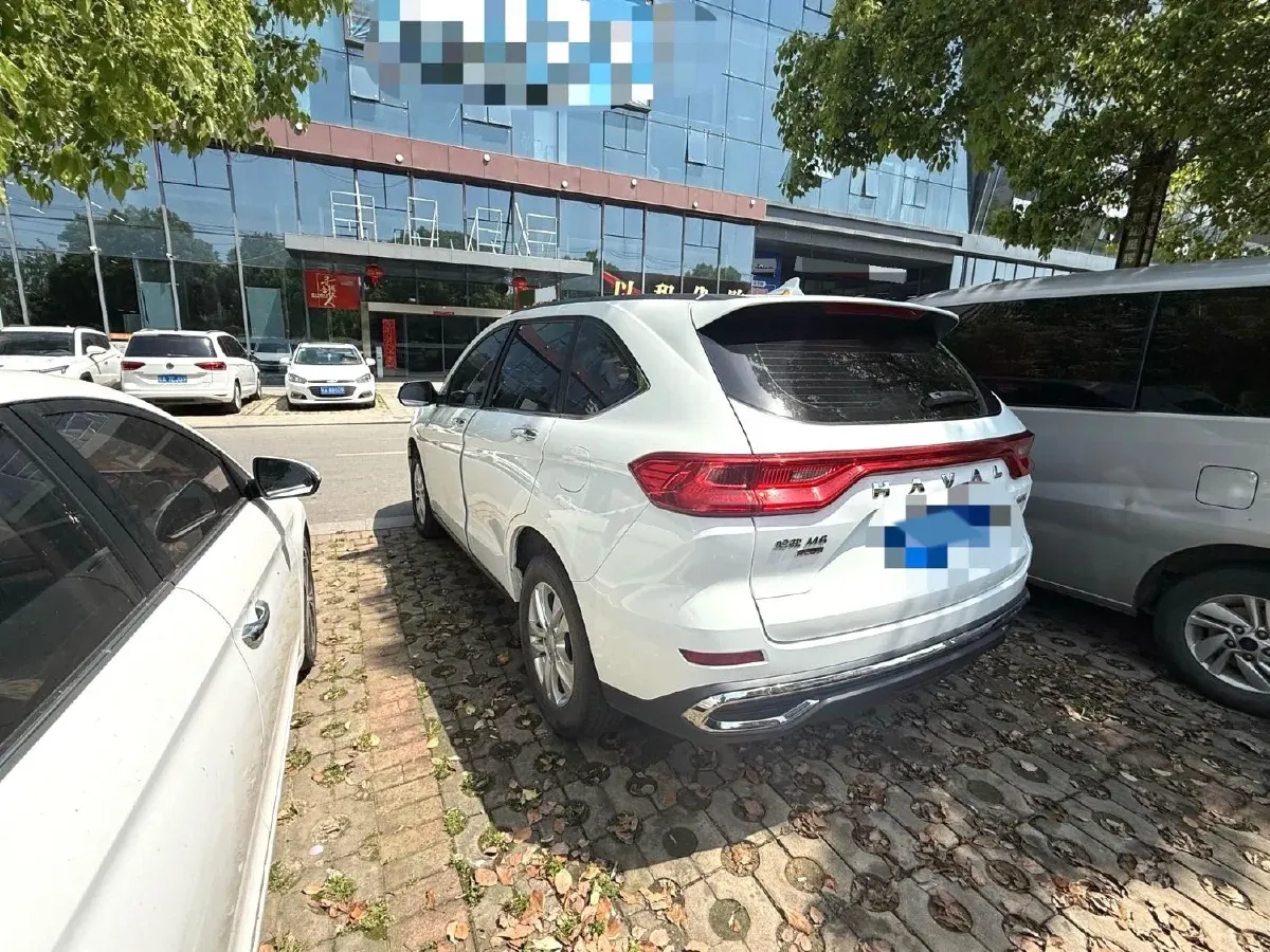 2023 Haval M6 1.5T 150HP L4 7DCT,autocango,china used car exporter,china ev exporter,chinese used car exporter,chinese used ev exporter