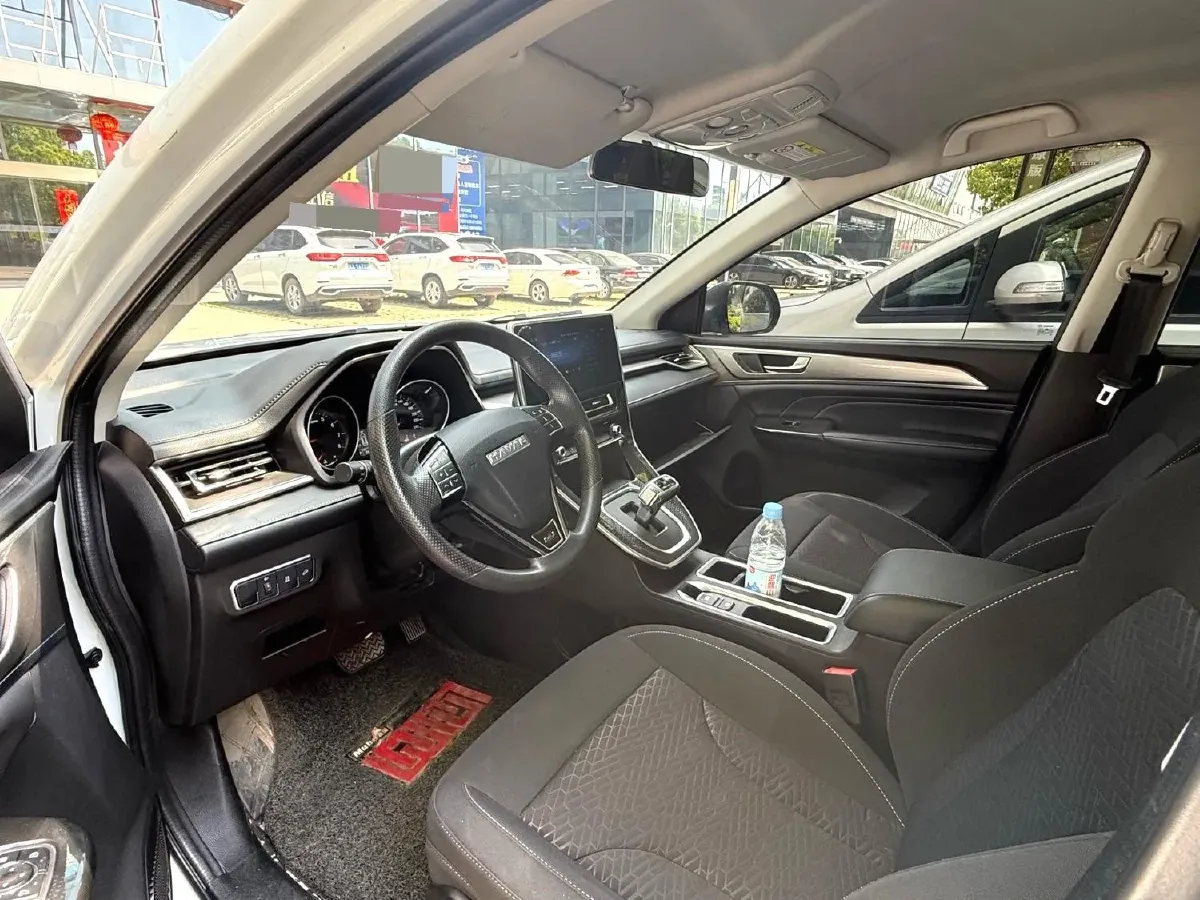 2023 Haval M6 1.5T 150HP L4 7DCT,autocango,china used car exporter,china ev exporter,chinese used car exporter,chinese used ev exporter