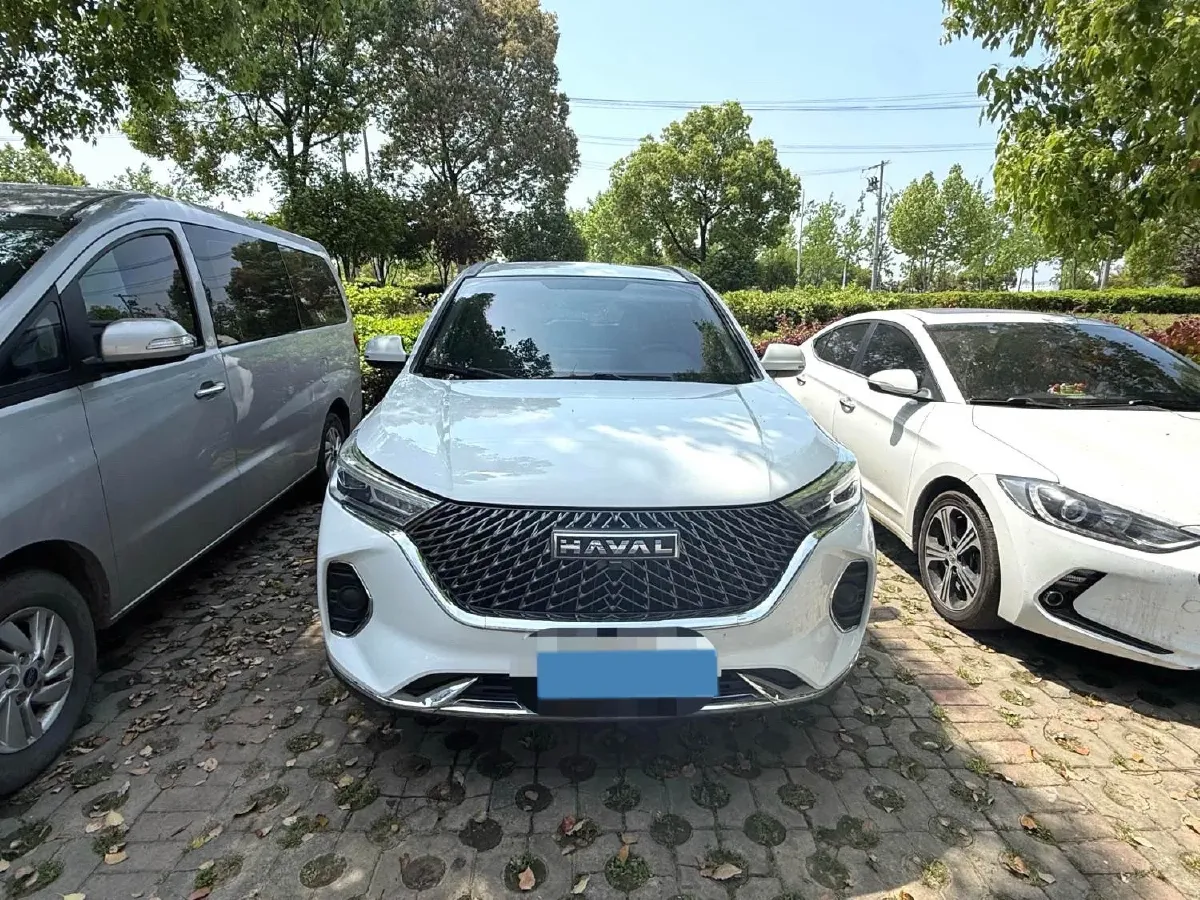 2023 Haval M6 1.5T 150HP L4 7DCT,autocango,china used car exporter,china ev exporter,chinese used car exporter,chinese used ev exporter