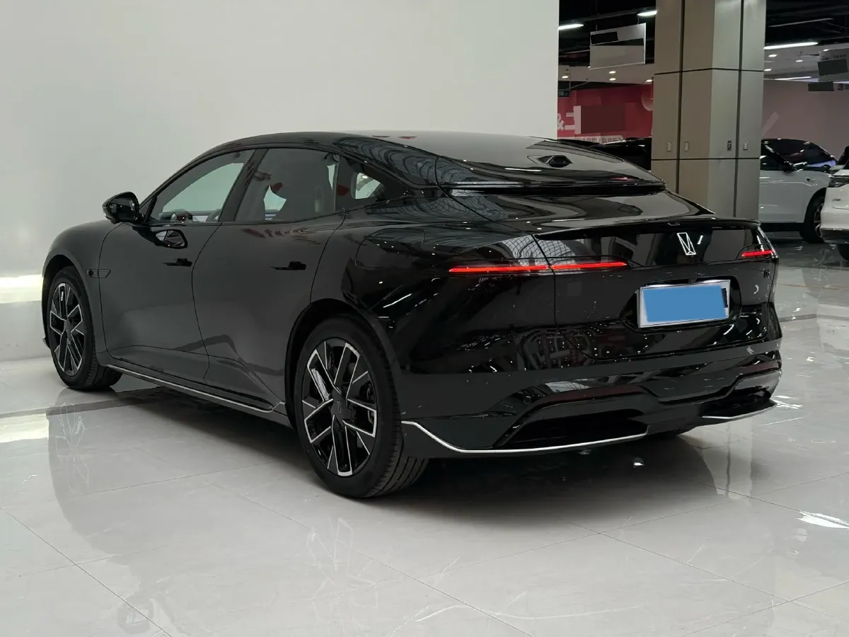 2025 Avatr 06 BEV,autocango,china used car exporter,china ev exporter,chinese used car exporter,chinese used ev exporter