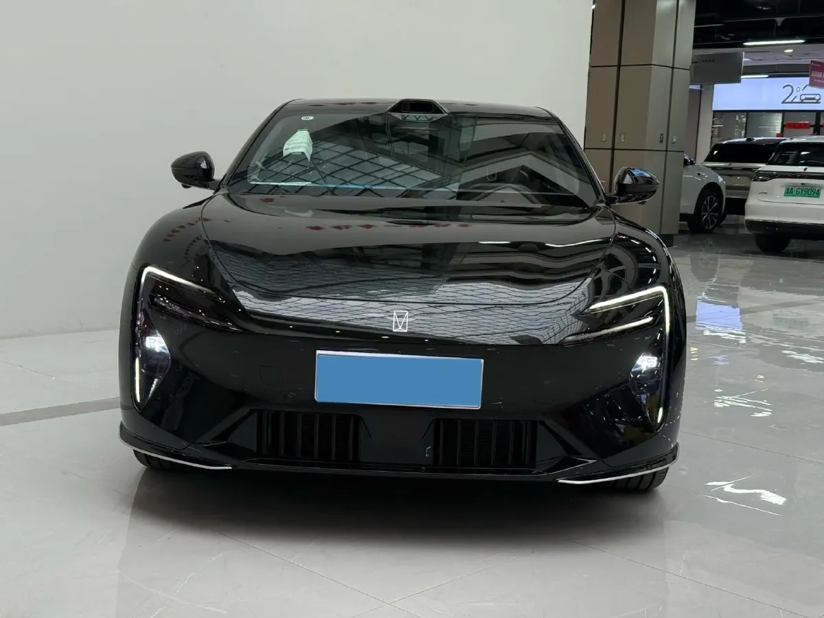 2025 Avatr 06 BEV,autocango,china used car exporter,china ev exporter,chinese used car exporter,chinese used ev exporter