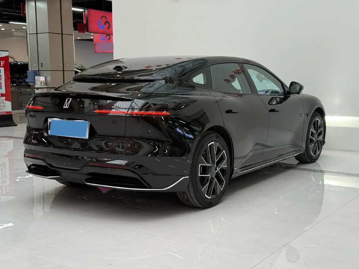 2025 Avatr 06 BEV,autocango,china used car exporter,china ev exporter,chinese used car exporter,chinese used ev exporter