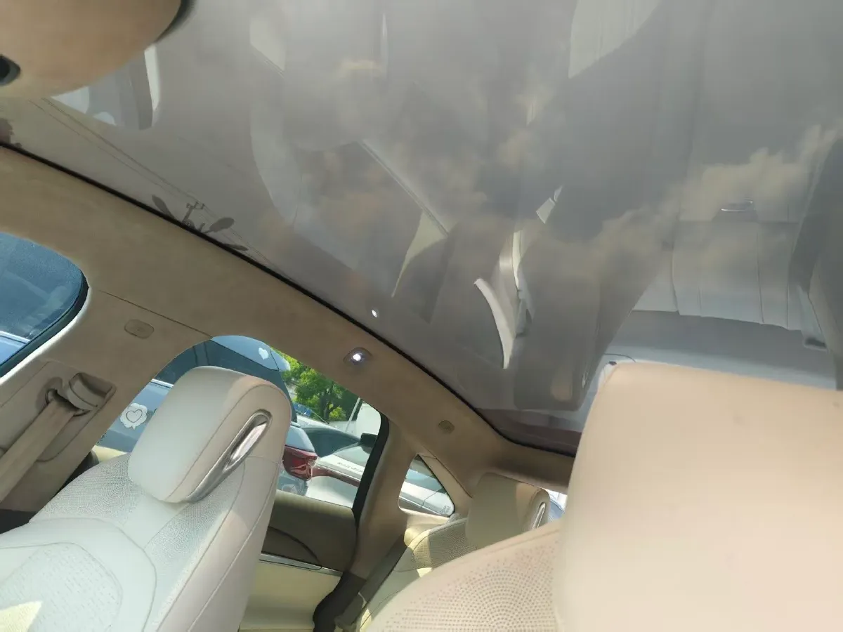 2022 IM L7 BEV 90KWH,autocango,china used car exporter,china ev exporter,chinese used car exporter,chinese used ev exporter