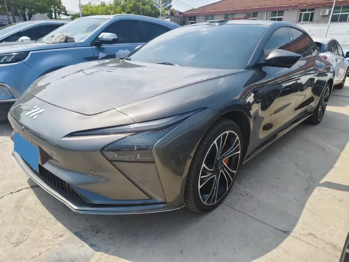 2022 IM L7 BEV 90KWH,autocango,china used car exporter,china ev exporter,chinese used car exporter,chinese used ev exporter