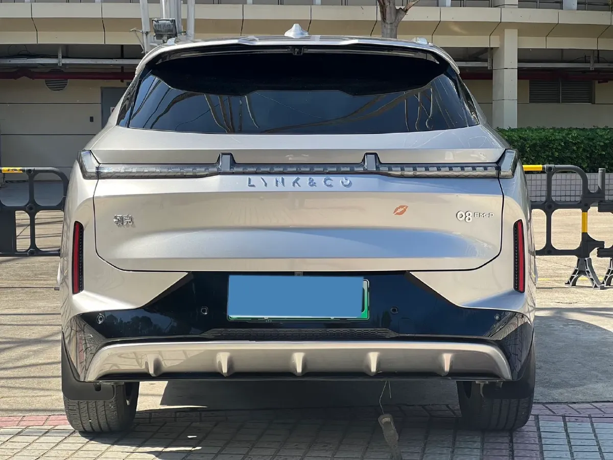 2023 LYNK&CO 08 EM-P 1.5T 163HP L4 3DHT PHEV 21.2KWH,autocango,china used car exporter,china ev exporter,chinese used car exporter,chinese used ev exporter