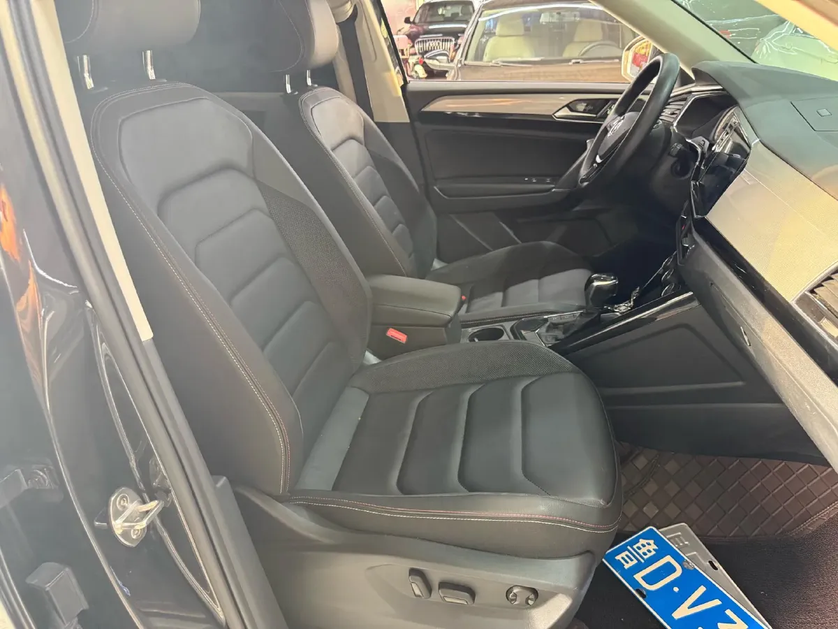 2019 Renault Koleos 2.0L 154HP L4 CVT,autocango,china used car exporter,china ev exporter,chinese used car exporter,chinese used ev exporter