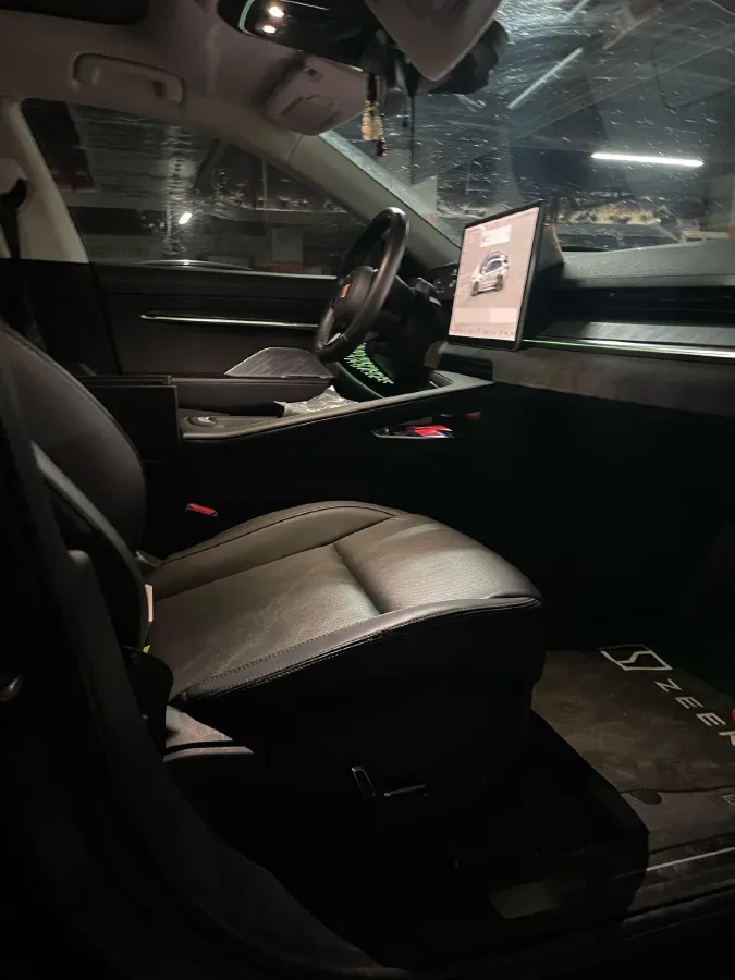 2023 Zeekr 001 BEV 100KWH,autocango,china used car exporter,china ev exporter,chinese used car exporter,chinese used ev exporter