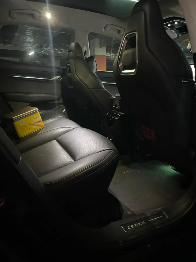 2023 Zeekr 001 BEV 100KWH,autocango,china used car exporter,china ev exporter,chinese used car exporter,chinese used ev exporter