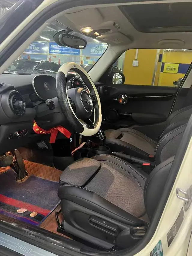 2023 MINI MINI 1.5T 136HP L3 7DCT,autocango,china used car exporter,china ev exporter,chinese used car exporter,chinese used ev exporter
