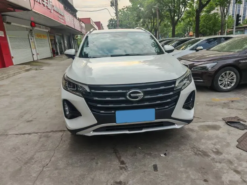 2020 GAC Trumpchi GS4 1.5T 169HP L4 6MT,autocango,china used car exporter,china ev exporter,chinese used car exporter,chinese used ev exporter