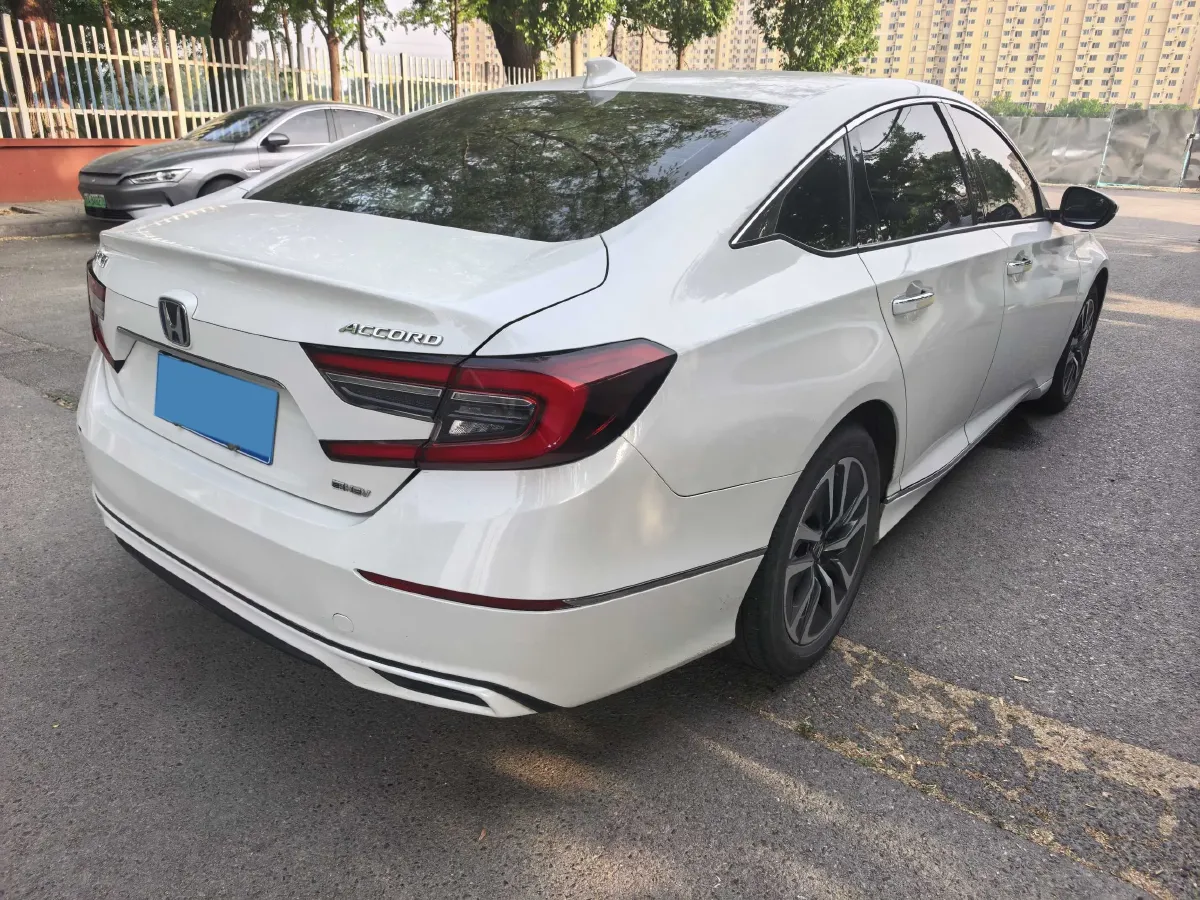 2022 Honda Accord 2.0L 146HP L4 E-CVT Hybrid,autocango,china used car exporter,china ev exporter,chinese used car exporter,chinese used ev exporter