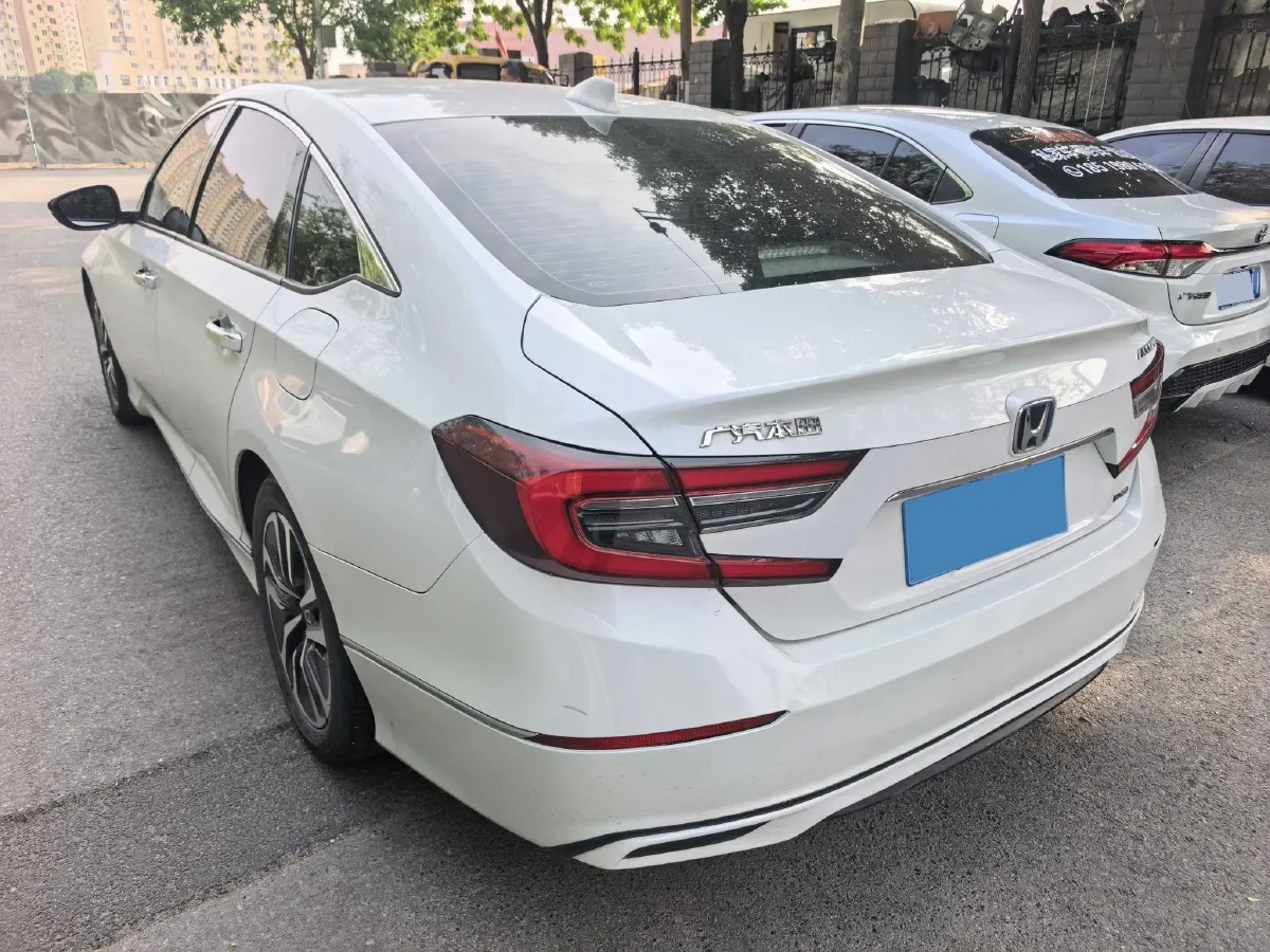 2022 Honda Accord 2.0L 146HP L4 E-CVT Hybrid,autocango,china used car exporter,china ev exporter,chinese used car exporter,chinese used ev exporter