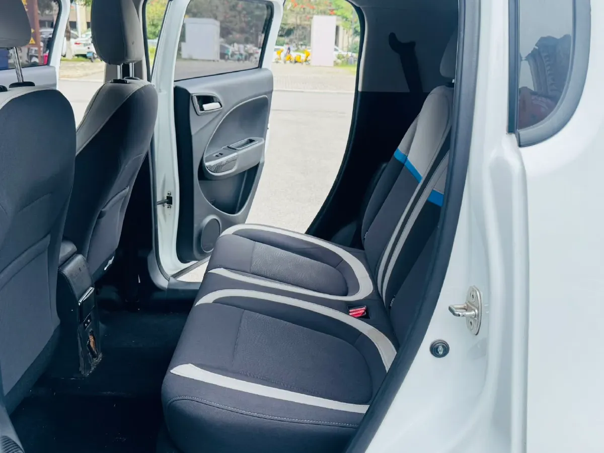 2022 WuLing XingChi 1.5L 99HP L4 CVT,autocango,china used car exporter,china ev exporter,chinese used car exporter,chinese used ev exporter