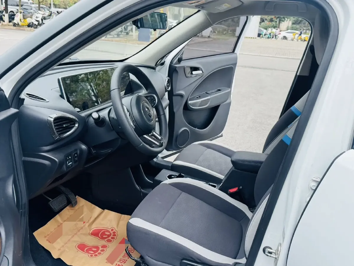 2022 WuLing XingChi 1.5L 99HP L4 CVT,autocango,china used car exporter,china ev exporter,chinese used car exporter,chinese used ev exporter