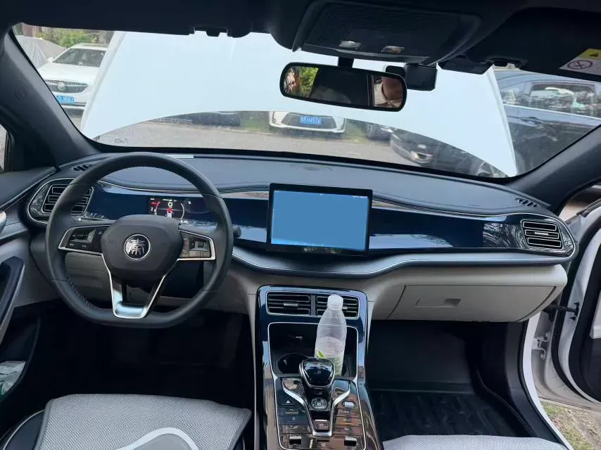 2021 Haval F7 1.5T 169HP L4 7DCT,autocango,china used car exporter,china ev exporter,chinese used car exporter,chinese used ev exporter