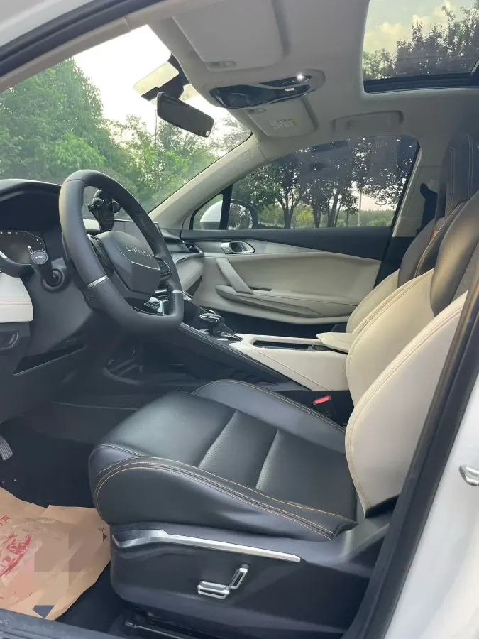 2020 LYNK&CO 06 1.5T 177HP L3 7DCT,autocango,china used car exporter,china ev exporter,chinese used car exporter,chinese used ev exporter