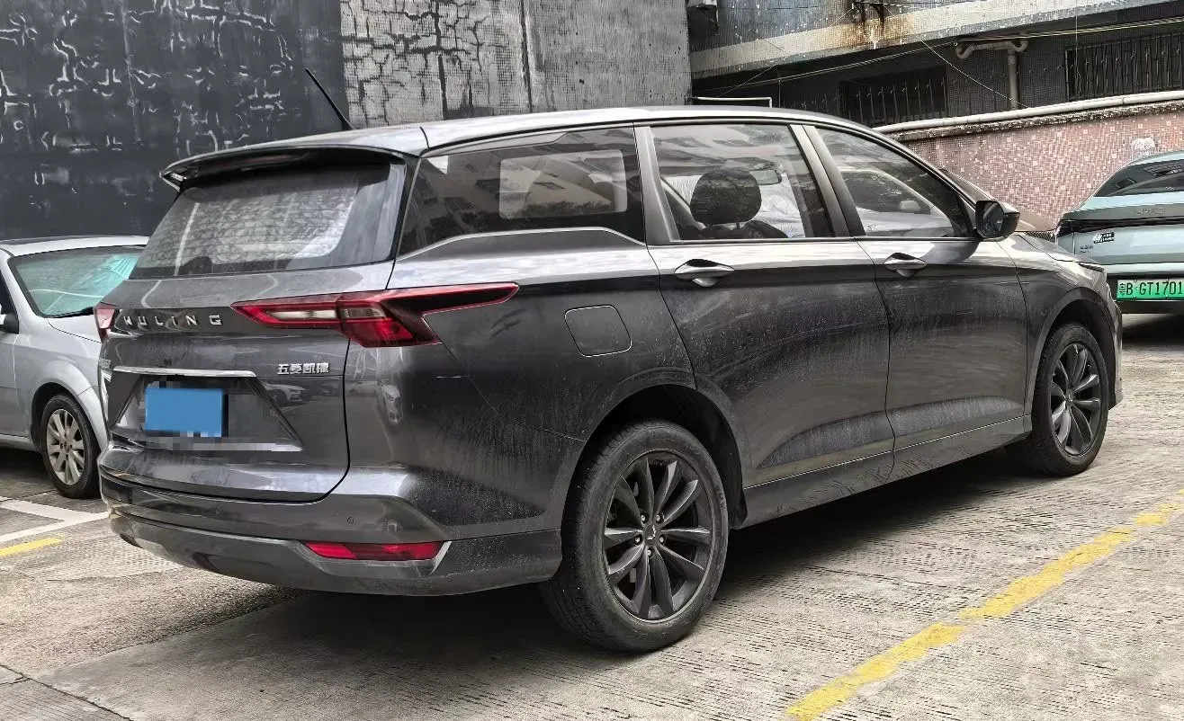 2020 WuLing KaiJie 1.5T 147HP L4 6MT,autocango,china used car exporter,china ev exporter,chinese used car exporter,chinese used ev exporter