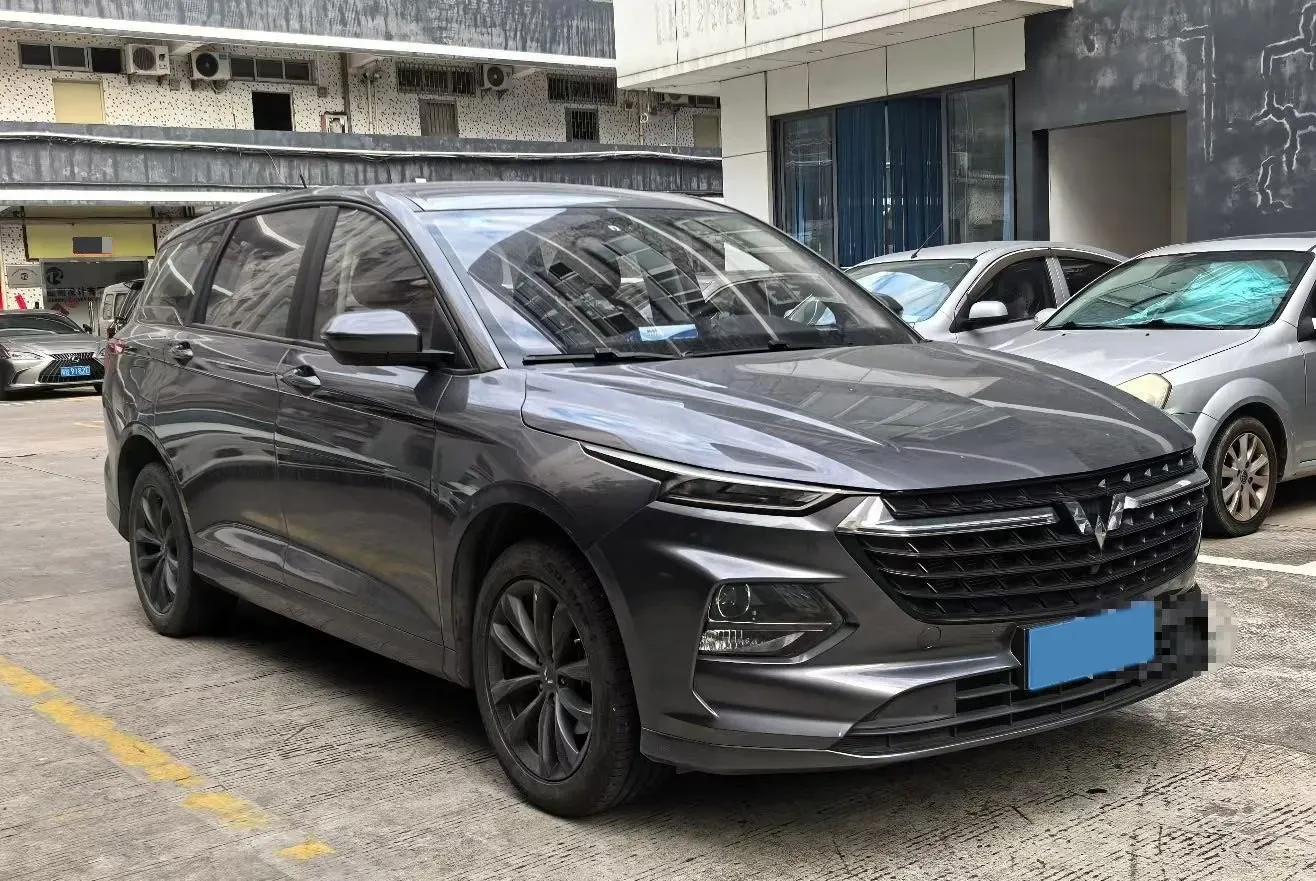 2020 WuLing KaiJie 1.5T 147HP L4 6MT,autocango,china used car exporter,china ev exporter,chinese used car exporter,chinese used ev exporter