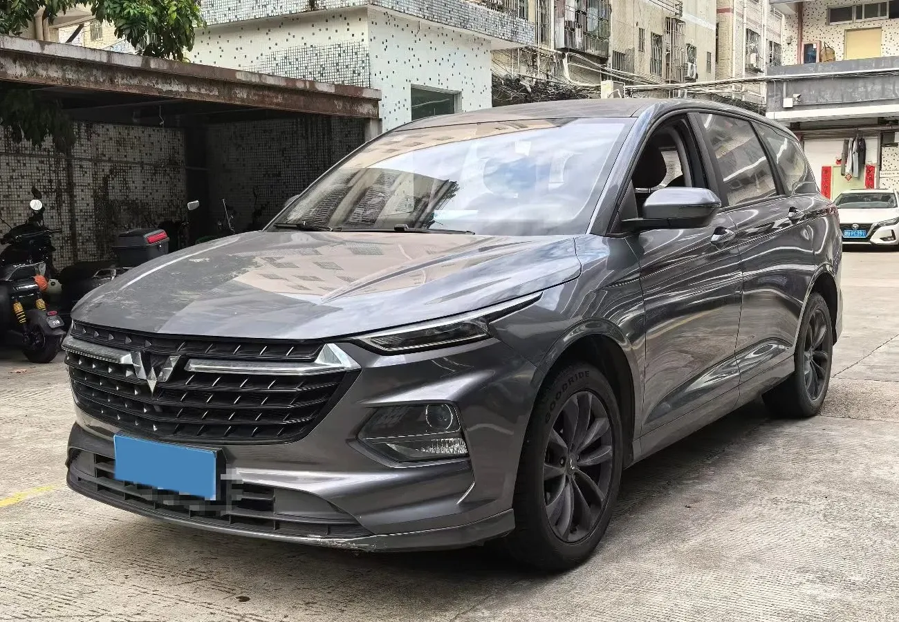 2020 WuLing KaiJie 1.5T 147HP L4 6MT,autocango,china used car exporter,china ev exporter,chinese used car exporter,chinese used ev exporter