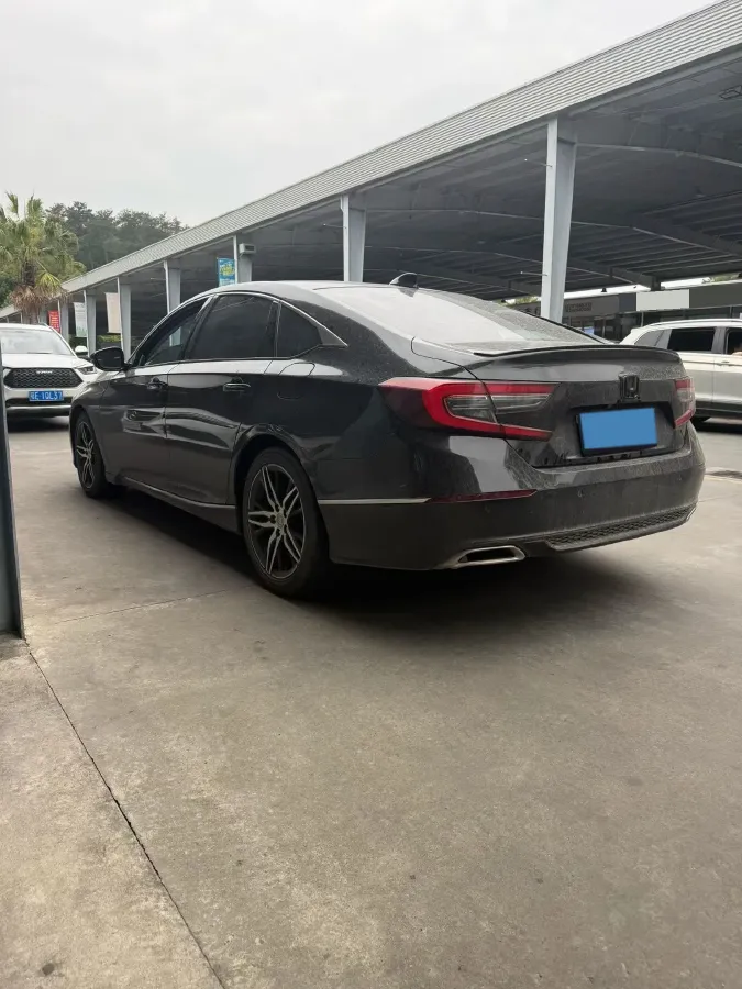 2022 Honda Accord 1.5T 194HP L4 CVT,autocango,china used car exporter,china ev exporter,chinese used car exporter,chinese used ev exporter