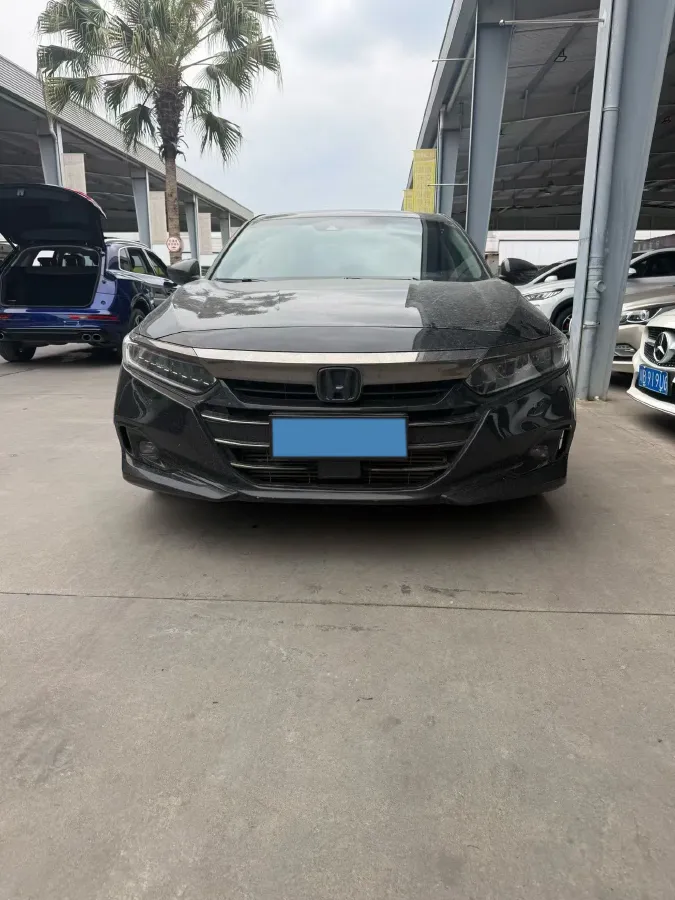 2022 Honda Accord 1.5T 194HP L4 CVT,autocango,china used car exporter,china ev exporter,chinese used car exporter,chinese used ev exporter