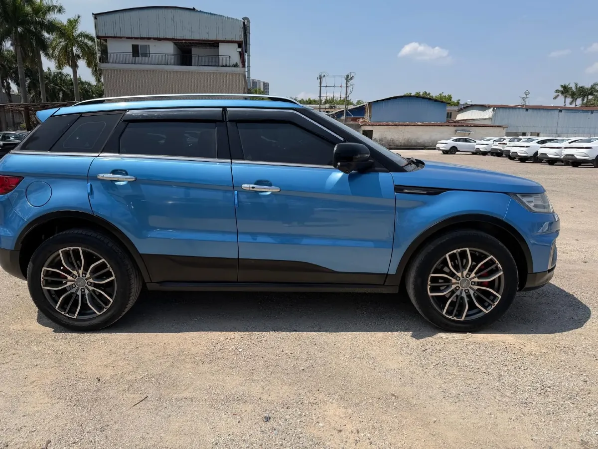 2018 Landwind X7 1.5T 163HP L4 8AT,autocango,china used car exporter,china ev exporter,chinese used car exporter,chinese used ev exporter