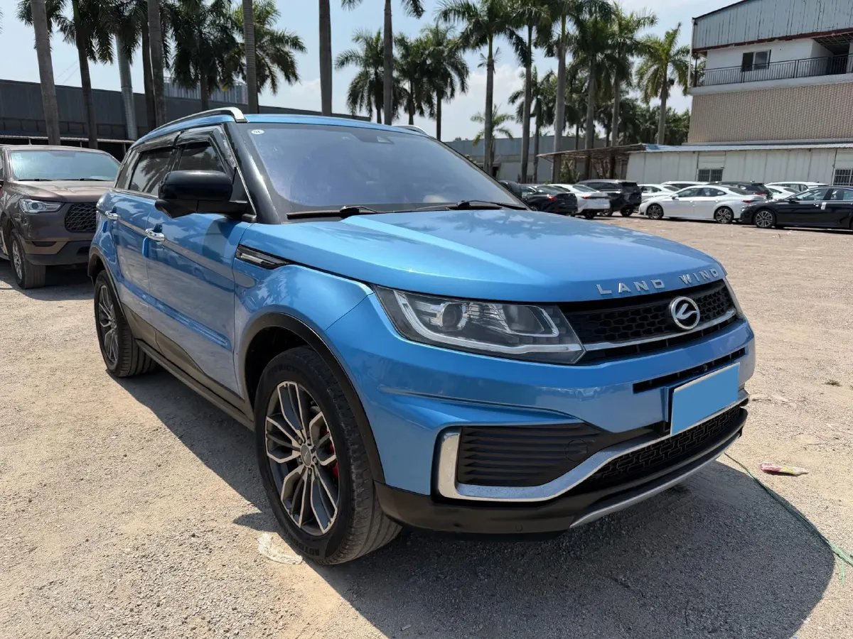 2018 Landwind X7 1.5T 163HP L4 8AT,autocango,china used car exporter,china ev exporter,chinese used car exporter,chinese used ev exporter