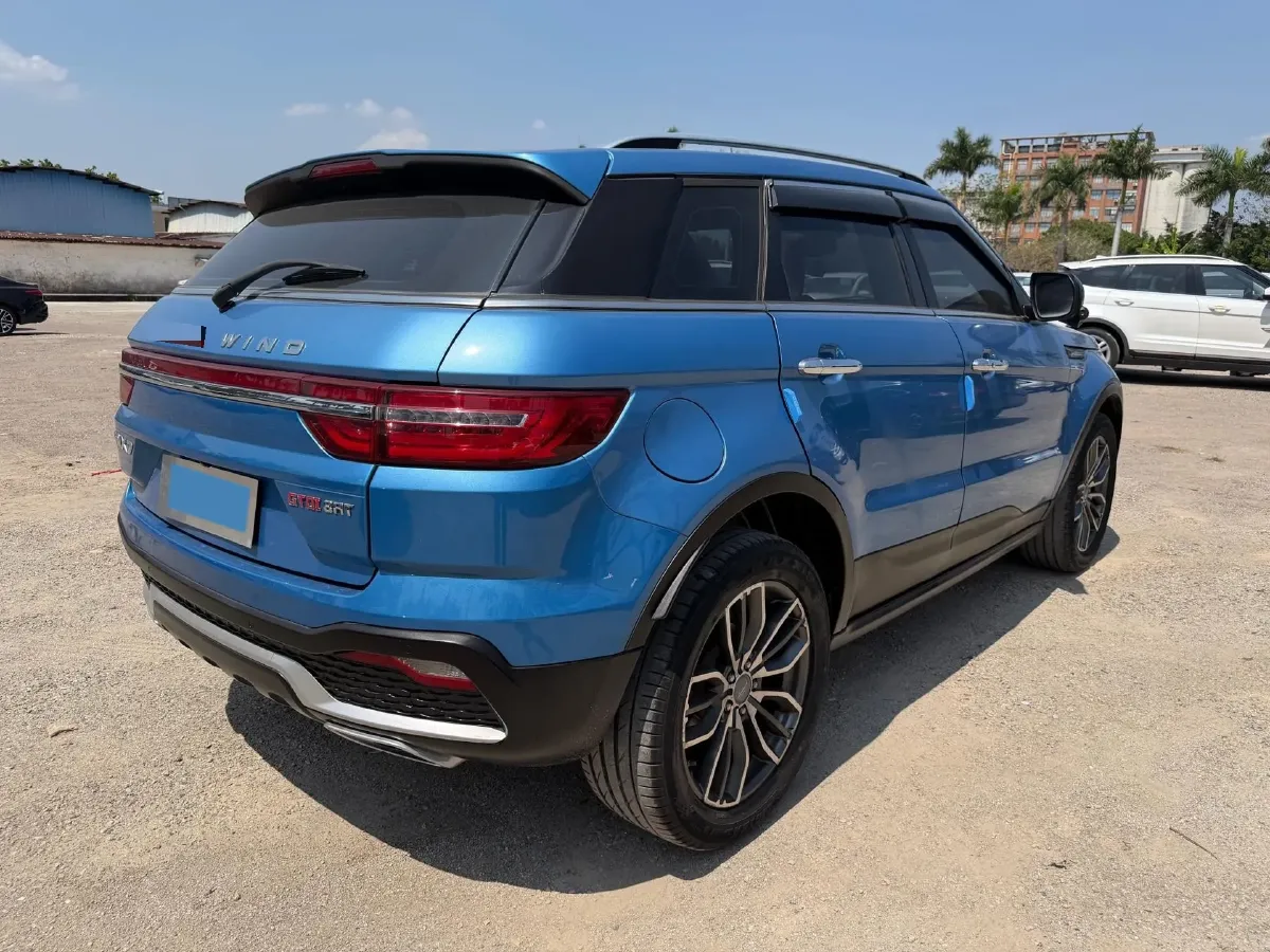 2018 Landwind X7 1.5T 163HP L4 8AT,autocango,china used car exporter,china ev exporter,chinese used car exporter,chinese used ev exporter