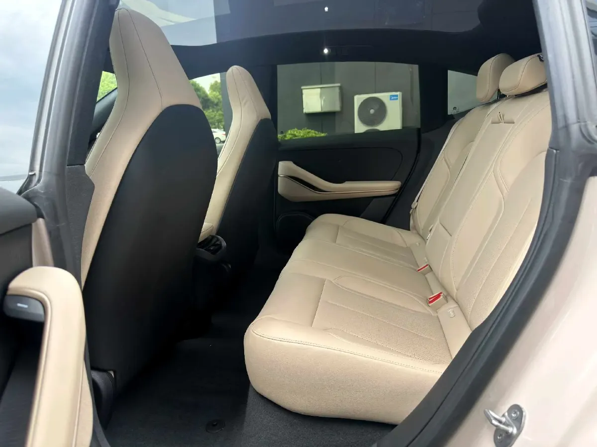 2022 JunTian HeiWuShi Youth 2.0T 203HP L4 6AT,autocango,china used car exporter,china ev exporter,chinese used car exporter,chinese used ev exporter