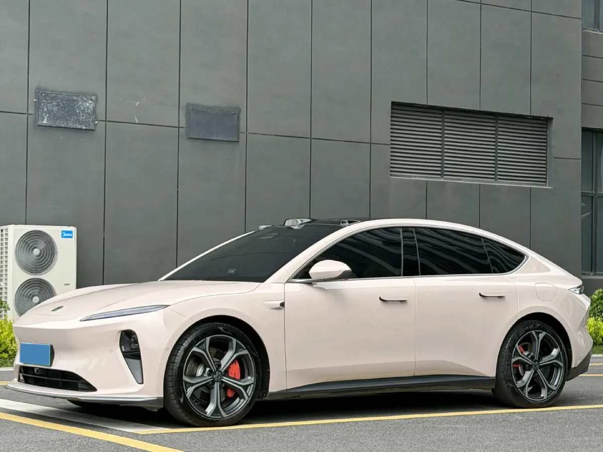 2022 JunTian HeiWuShi Youth 2.0T 203HP L4 6AT,autocango,china used car exporter,china ev exporter,chinese used car exporter,chinese used ev exporter