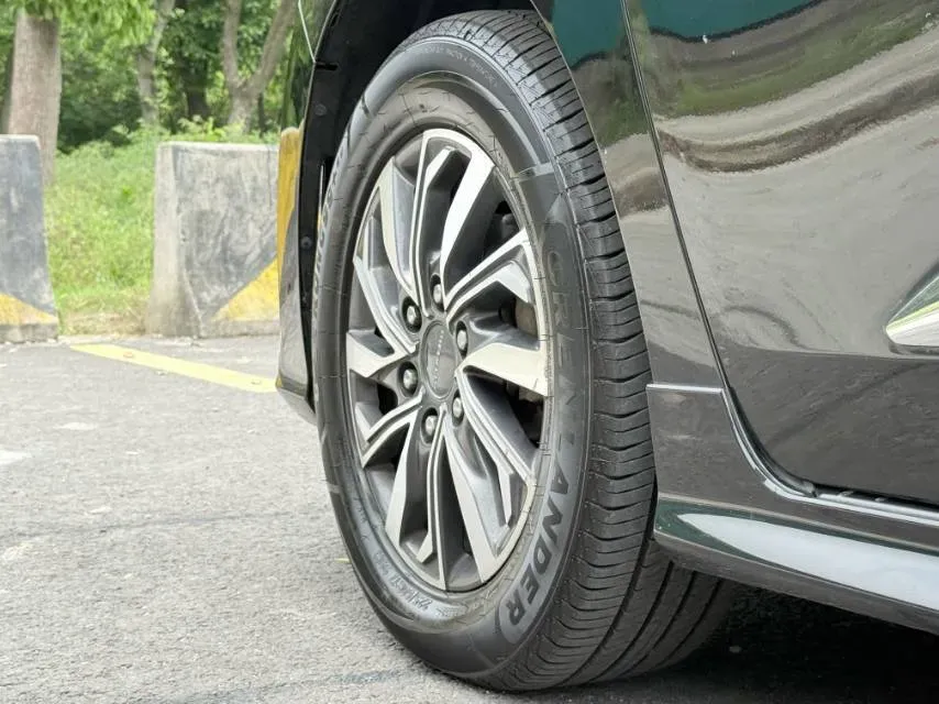 2020 MAXUS G20 2.0T 224HP L4 8AT,autocango,china used car exporter,china ev exporter,chinese used car exporter,chinese used ev exporter