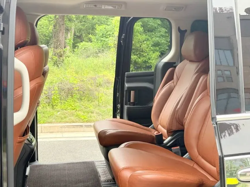 2020 MAXUS G20 2.0T 224HP L4 8AT,autocango,china used car exporter,china ev exporter,chinese used car exporter,chinese used ev exporter