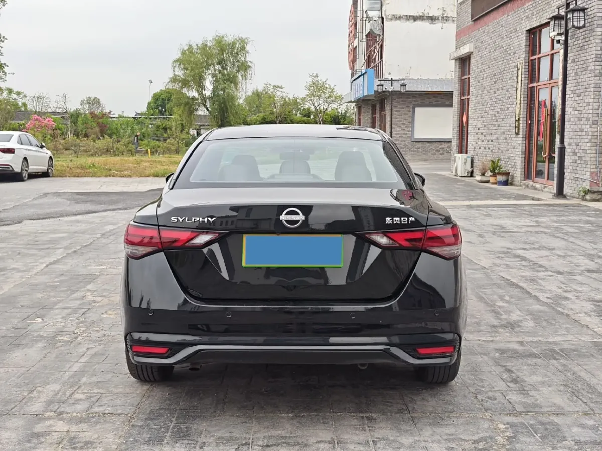 2022 Nissan Sylphy 1.6L 135HP L4 CVT,autocango,china used car exporter,china ev exporter,chinese used car exporter,chinese used ev exporter