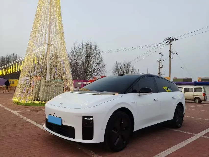2025 Li i6 BEV,autocango,china used car exporter,china ev exporter,chinese used car exporter,chinese used ev exporter