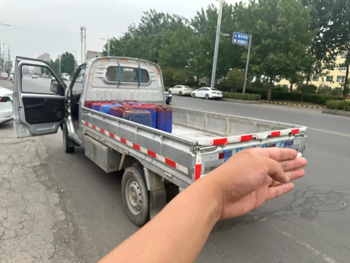 2019 WuLing RongGuang Mini Truck 1.5L 107HP L4 5MT,autocango,china used car exporter,china ev exporter,chinese used car exporter,chinese used ev exporter