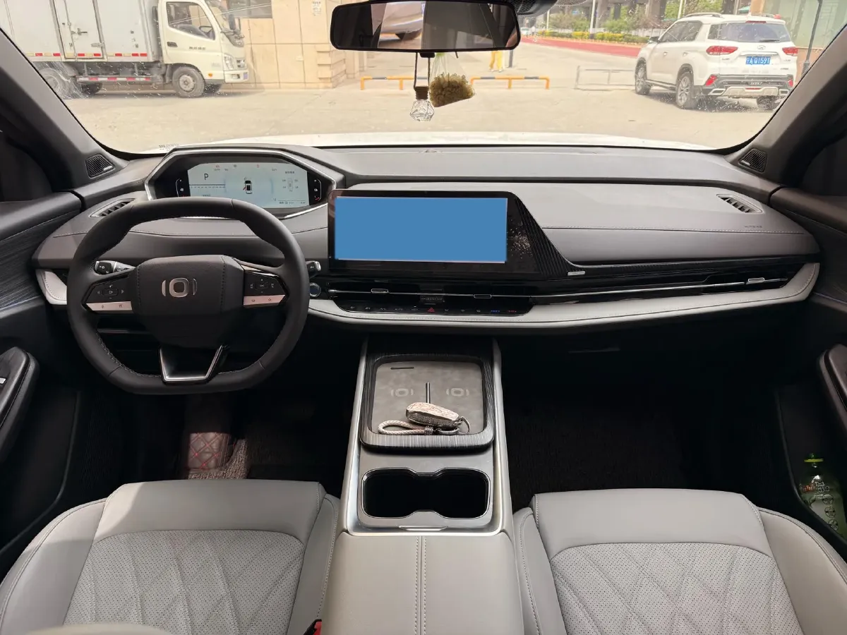2025 ChangAn QiYuan Q05 Classic 1.5L 98HP L4 E-CVT PHEV 18.4KWH,autocango,china used car exporter,china ev exporter,chinese used car exporter,chinese used ev exporter