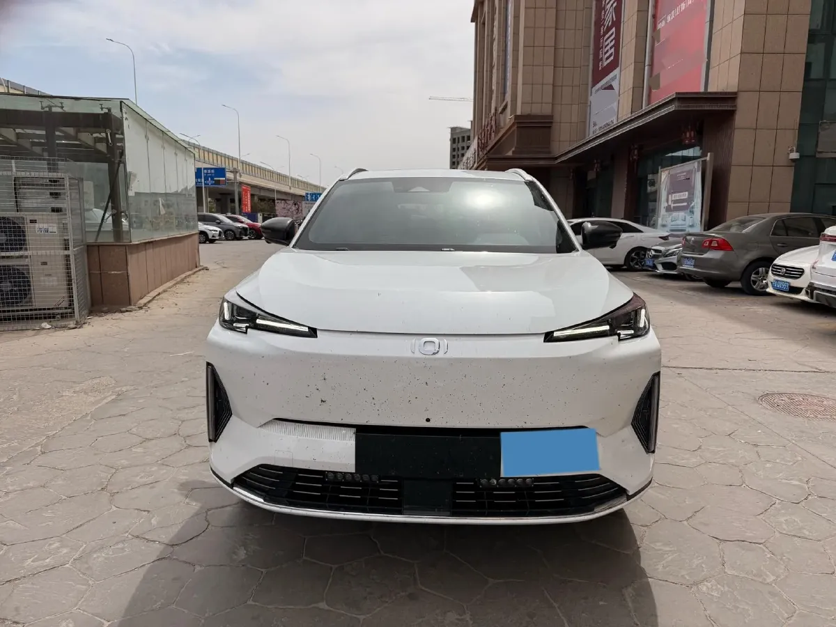 2025 ChangAn QiYuan Q05 Classic 1.5L 98HP L4 E-CVT PHEV 18.4KWH,autocango,china used car exporter,china ev exporter,chinese used car exporter,chinese used ev exporter
