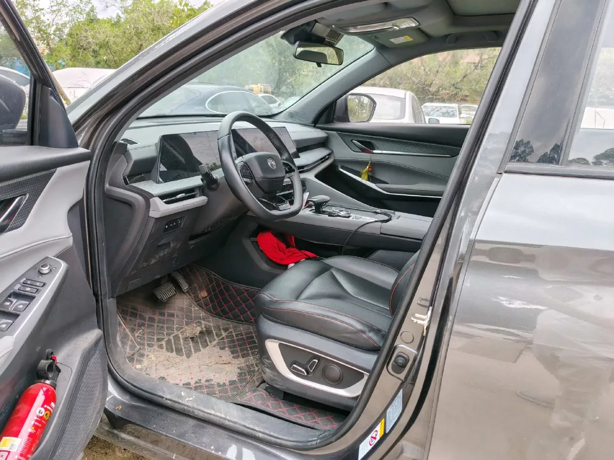 2022 ChangAn CS75 Plus 1.5T 178HP L4 6AT,autocango,china used car exporter,china ev exporter,chinese used car exporter,chinese used ev exporter